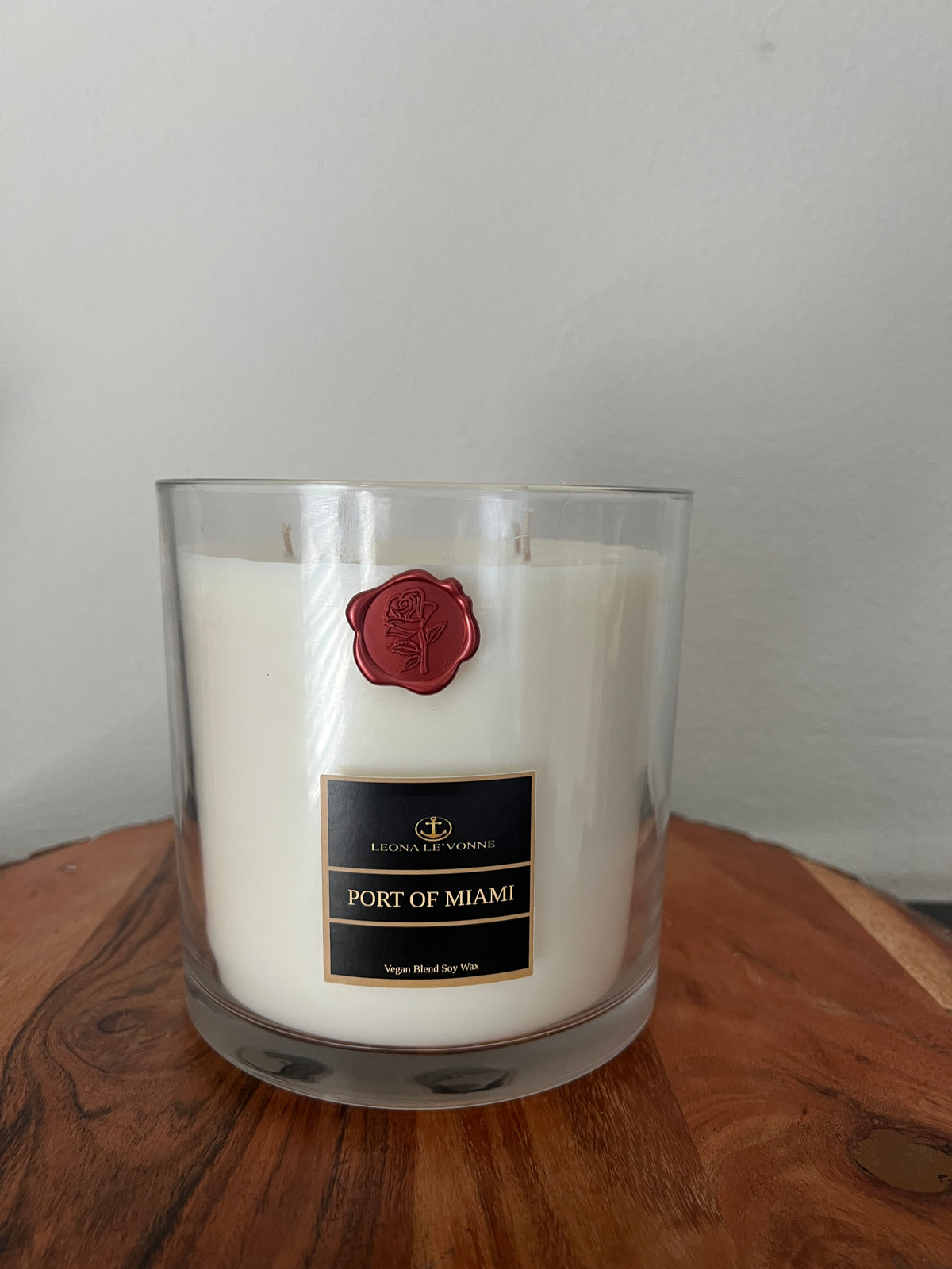 70 oz Port of Miami Candle