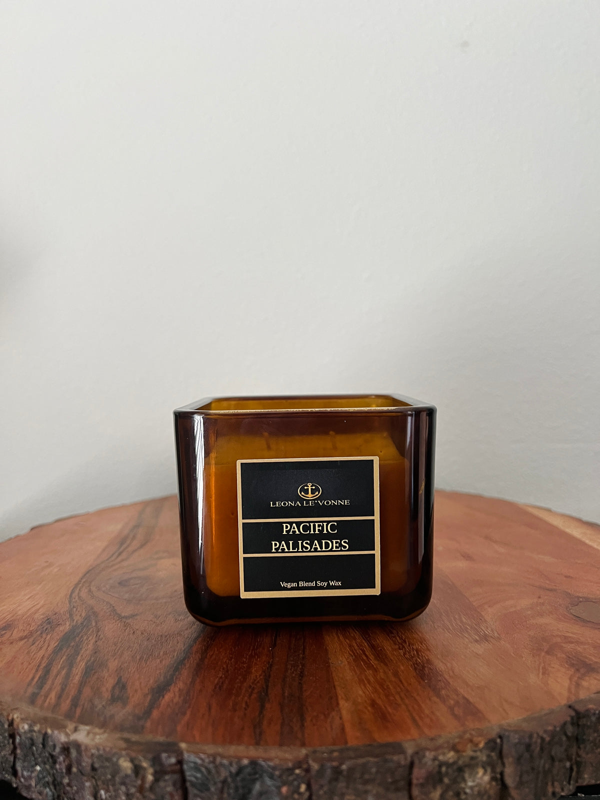 16 oz Pacific Palisades Candle